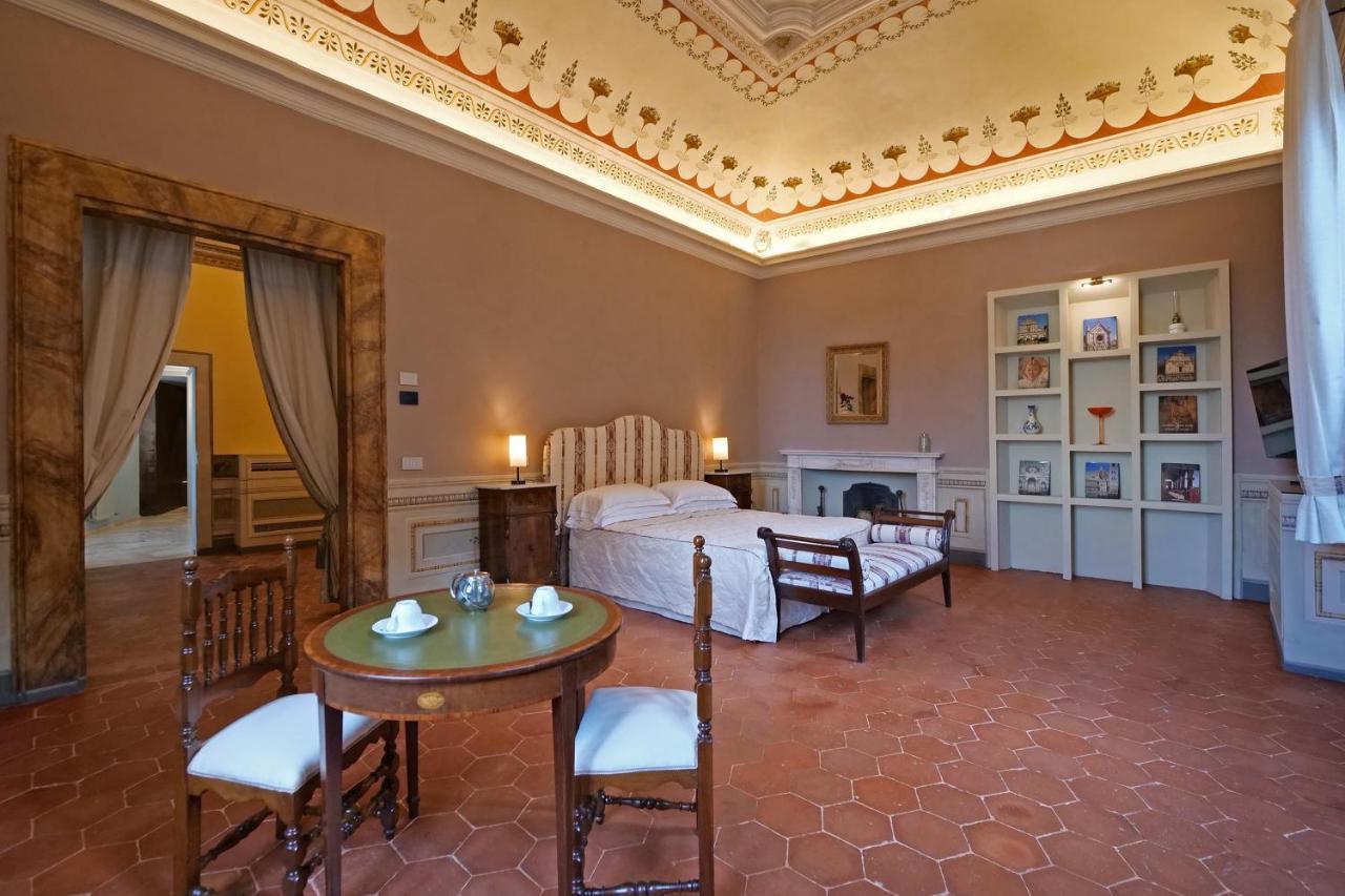 Delcorto Suites Montepulciano Ngoại thất bức ảnh